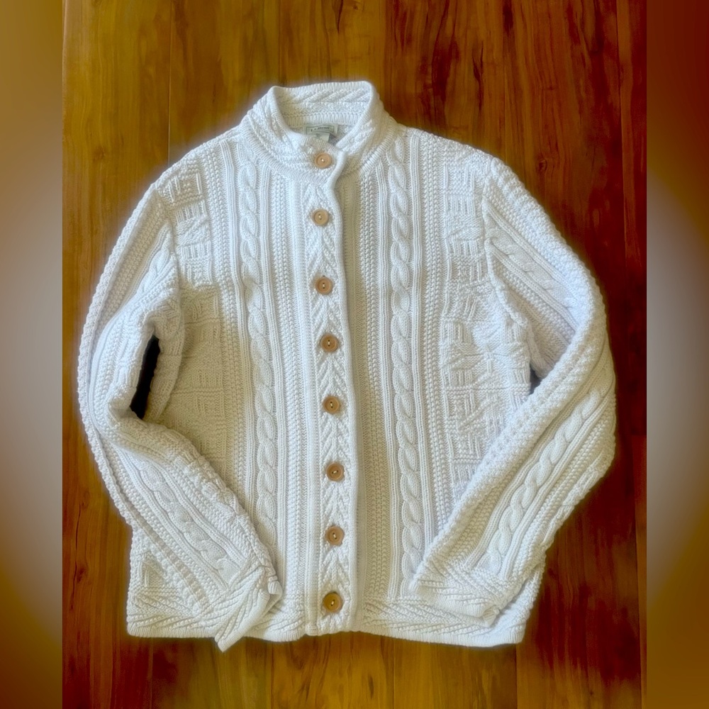 Women’s L.L. Bean LS Cream Cable Knit Cardigan